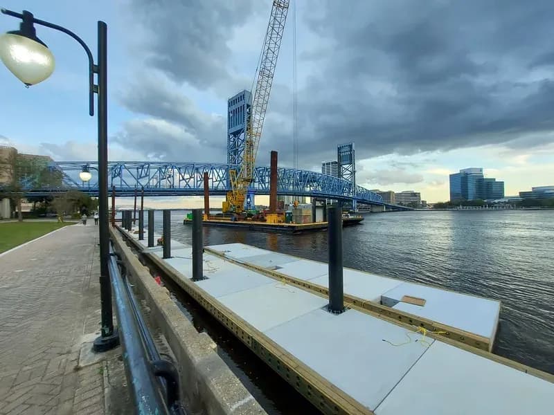 Southbank Riverwalk Bulkhead Replacement project photo image 2